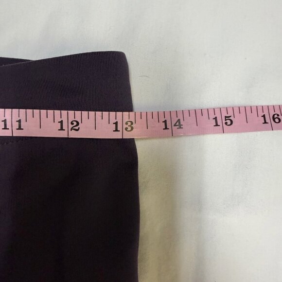 The North Face VaporWick Capri Leggings S Plum EUC Zip Pocket - Picture 12 of 13